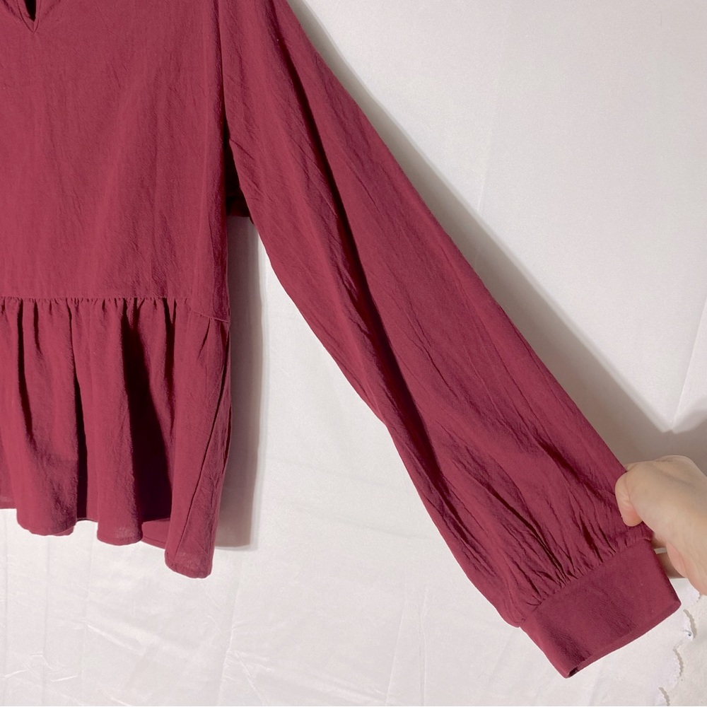 5/$25 Shein Burgundy High Collar Eyelet Ruffle Peplum Blouse L - Picture 13 of 15